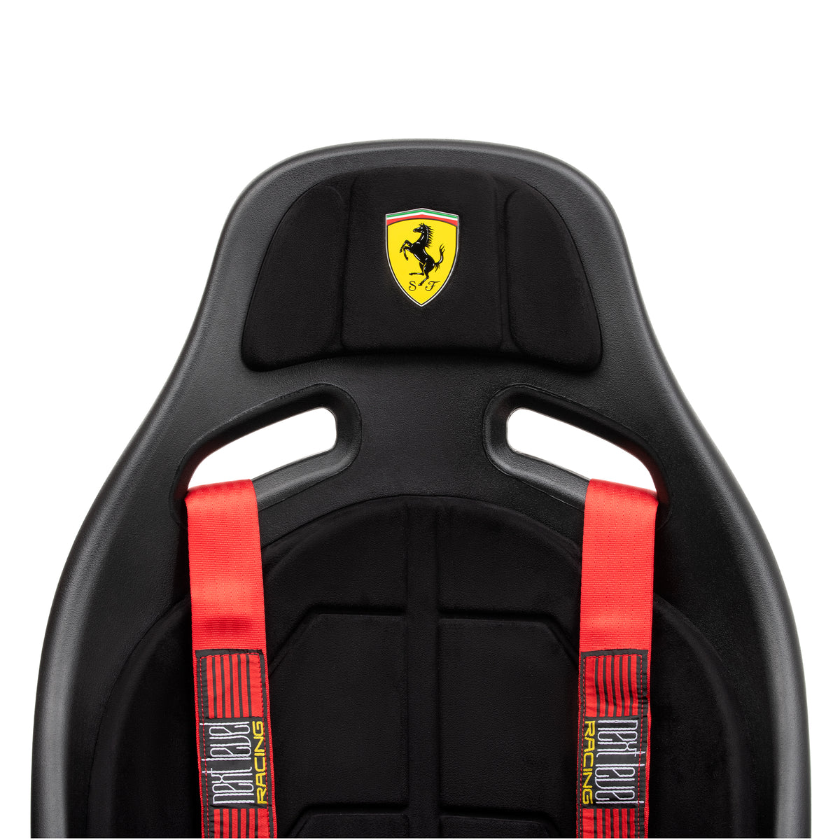 Next Level Racing ES1 Sim Racing Seat - Scuderia Ferrari Edition - close-up van Ferrari logo aan de voorkant van de stoel