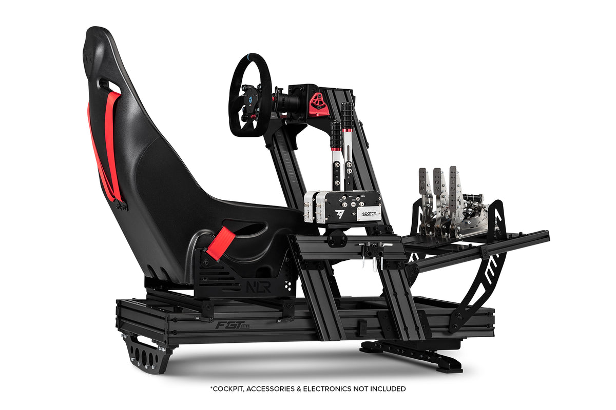 Next Level Racing Motion Plus Platform - preview met één motion plus platform en pivot gemonteerd op een F-GT Elite Front & Side Mount Edition cockpit met een ES1 stoel, Simucube direct drive wheelbase, Cube Controls stuur, load-cell pedalen, shifter en handrem - 2dof opstelling