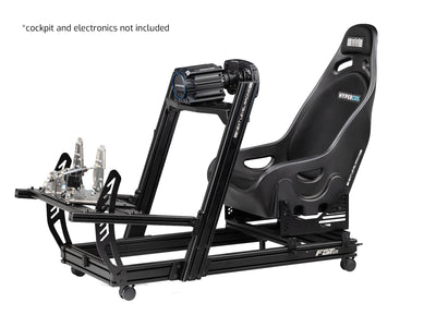 Next Level Racing ES1 Hypercool Sim Racing Seat - preview op F-GT Elite Lite Wheel Plate Edition cockpit met Fanatec direct drive wheelbase, stuur en loadcell pedalen