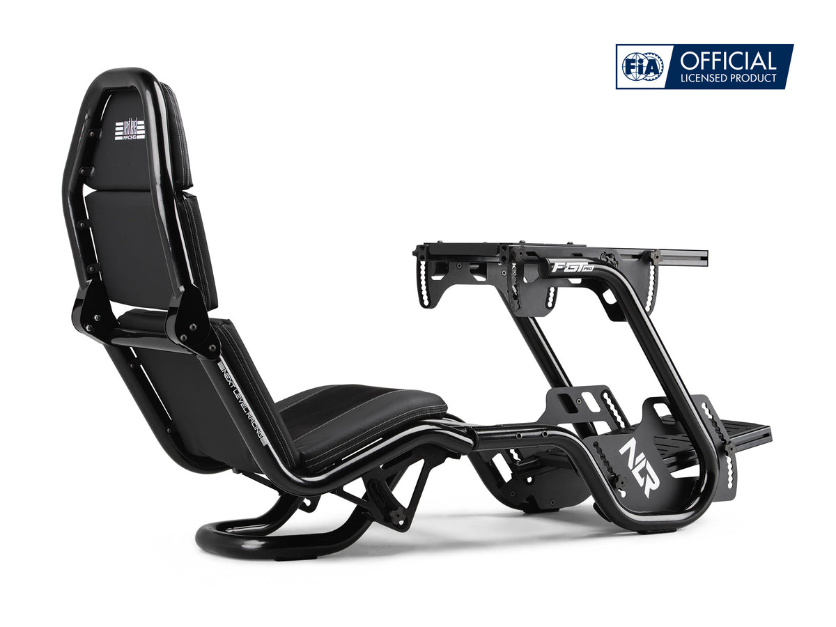 Next Level Racing – F-GT Pro Formula and GT Racing Cockpit – Black Edition - rechter vooraanzicht cockpit zonder elektronica in gt stand